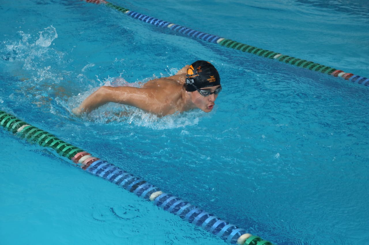 Atleta da natação brusquense vai representar a Seleção Catarinense em uma das principais competições do país