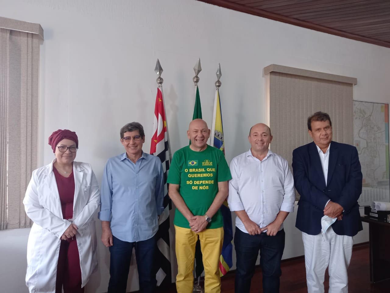 Prefeito de Brusque conhece tratamento precoce e preventivo contra Covid-19 em Porto Feliz (SP)