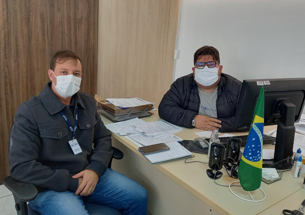 Sine de Brusque recebe visita de representante da 4ª maior rede de farmácias do Brasil