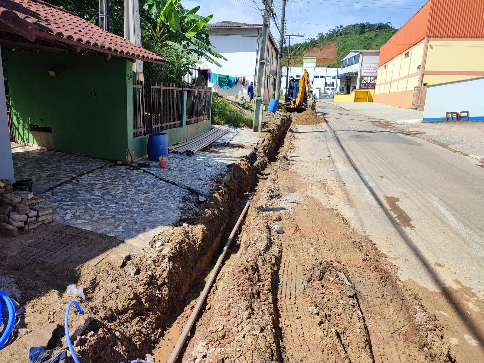Samae inicia substituição de rede na rua Joaquim Zucco