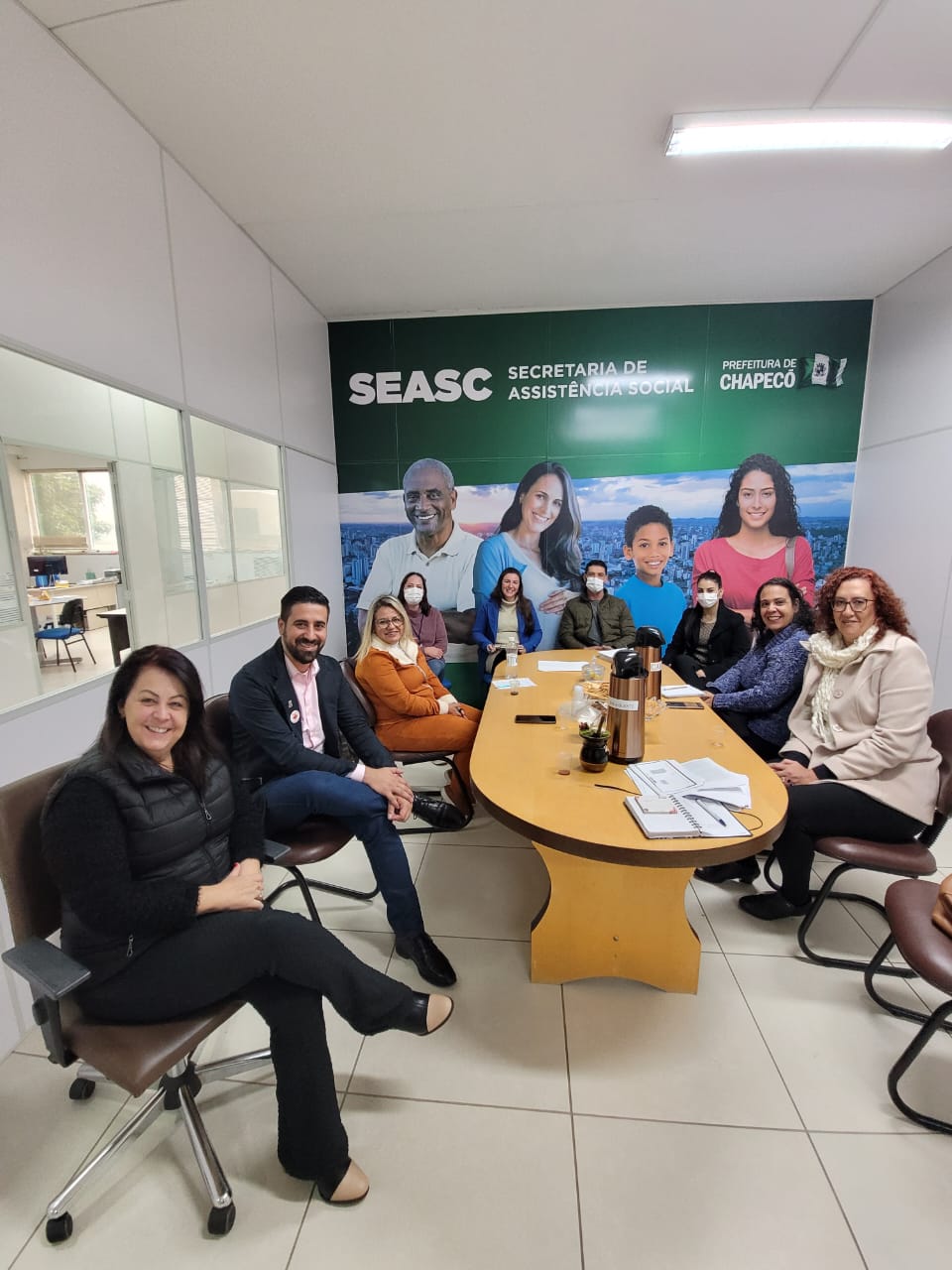 Equipe da secretaria de Desenvolvimento Social de Brusque realiza visita técnica em Chapecó