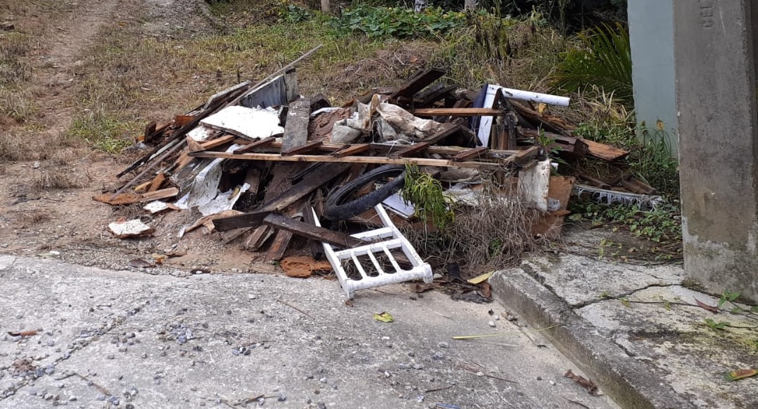 Mutirão D. nos bairros São Pedro e Steffen recolhe 30 toneladas de lixo
