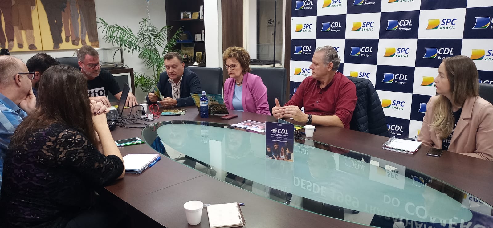 Reunião entre prefeitura e CDL aborda Fenarreco e Natal 2022