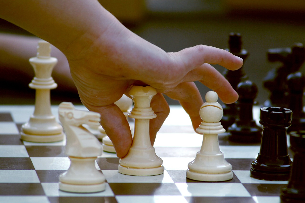Interessados em jogar xadrez pelos Comunitários podem se inscrever na competição